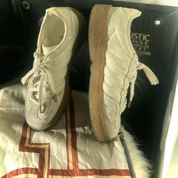 CLOT x ADIDAS6.5Suede Ivory Panel Metallic Low Top Platform Samba Gazelle